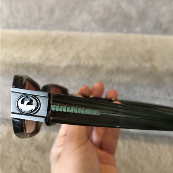 New Men’s Dragon Courtside Ave. Sunglasses - Picture 2 of 3